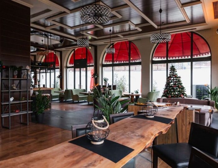 Ресторан «Каштан» - Отель Ibis Styles / Ибис Стайлс Красная Поляна